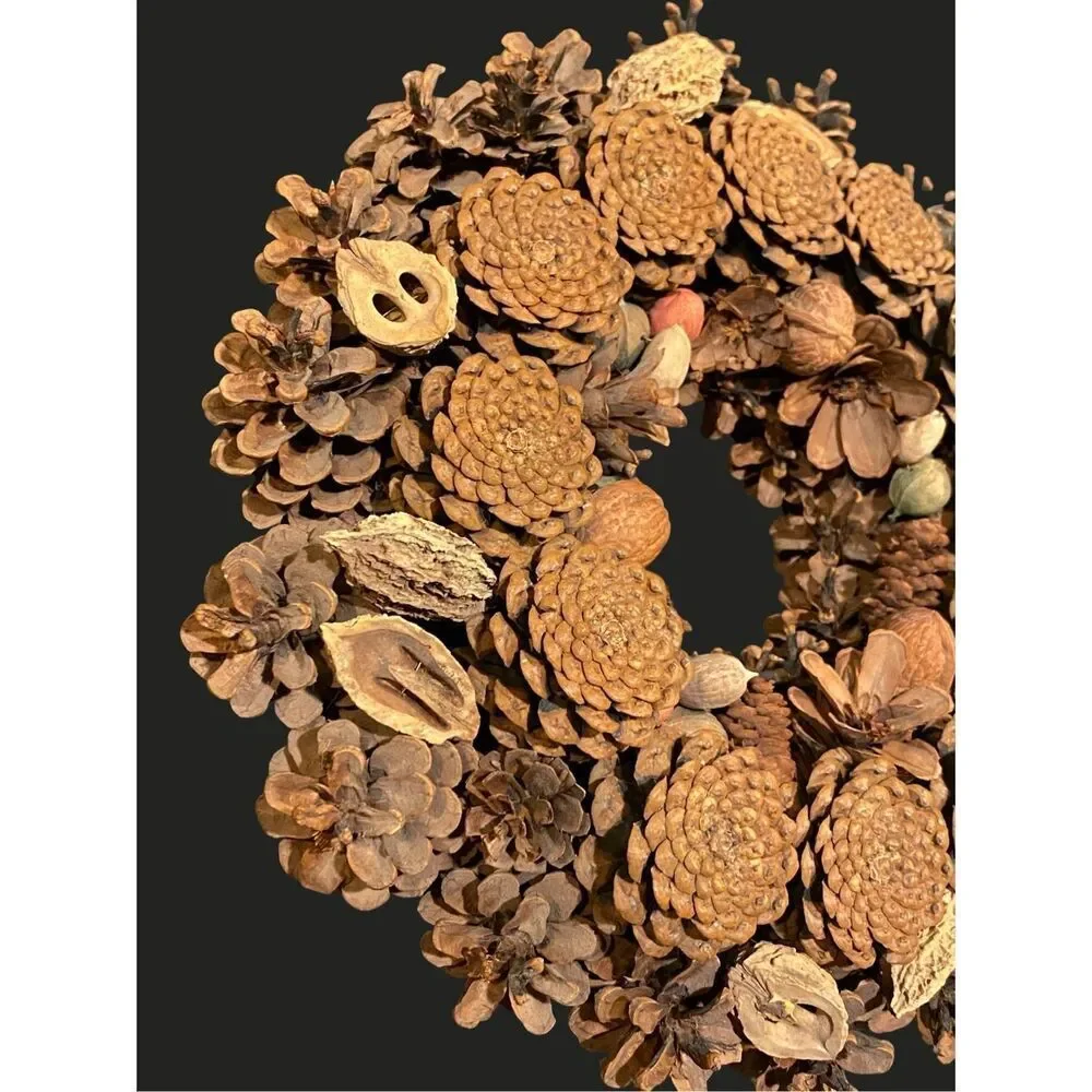 Pinecone Wreath Vintage